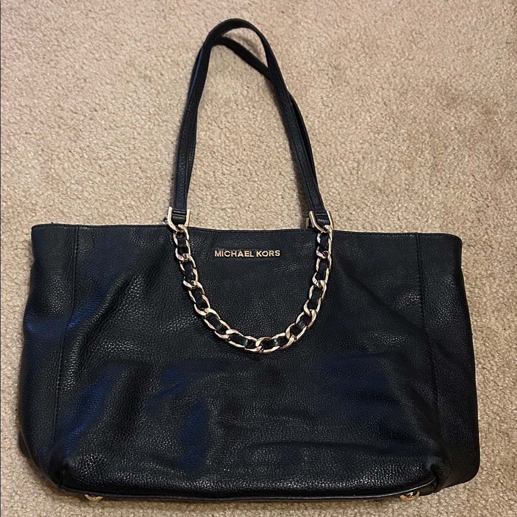 Michael Kors Harper East West Black Pebbled Leather Tote